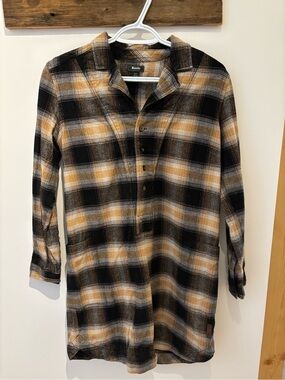 Roots shirt dress